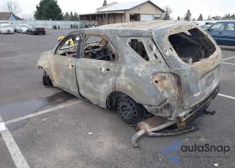 2010 Chevrolet Equinox Ls z USA, uszkodzony, nr VIN 2CNALBEW4A6400877